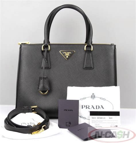 prada saffiano 1ba274